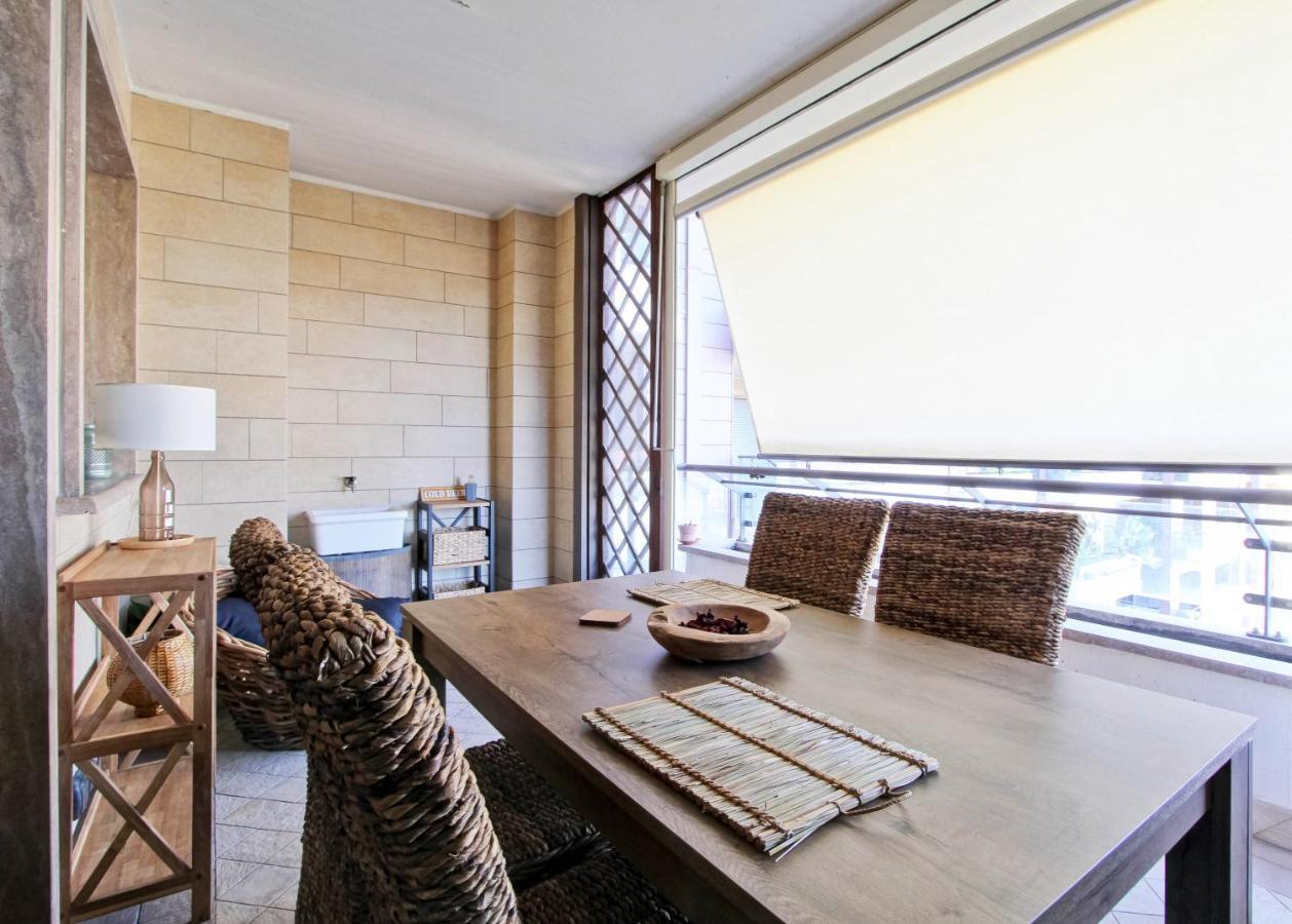 Cozy Terrace Apt Close To Eataly And Metro Piramide Рим Екстер'єр фото