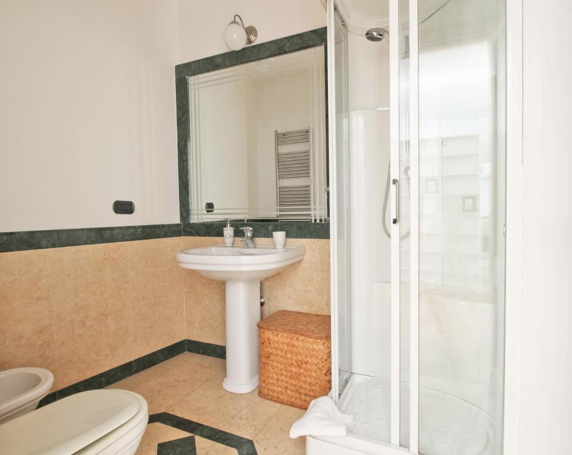 Cozy Terrace Apt Close To Eataly And Metro Piramide Рим Екстер'єр фото