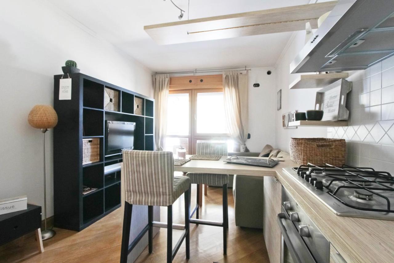 Cozy Terrace Apt Close To Eataly And Metro Piramide Рим Екстер'єр фото
